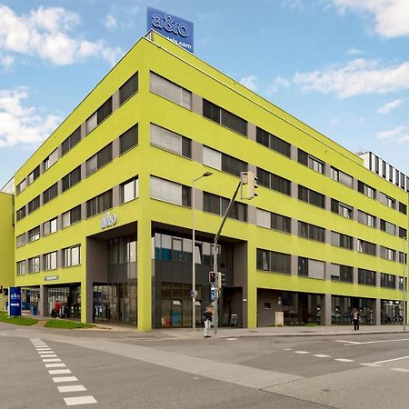A&O Graz Hauptbahnhof Hostel Εξωτερικό φωτογραφία