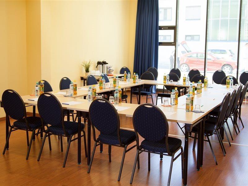 A&O Graz Hauptbahnhof Hostel Εξωτερικό φωτογραφία