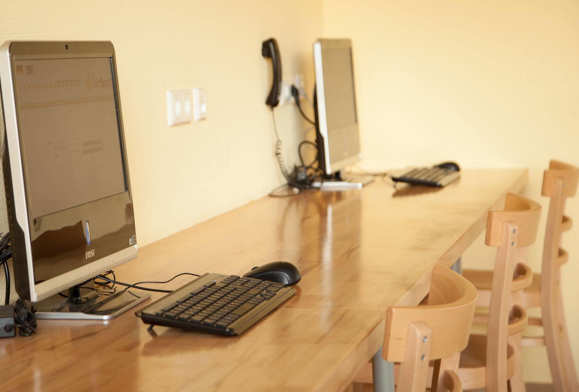 A&O Graz Hauptbahnhof Hostel Εξωτερικό φωτογραφία