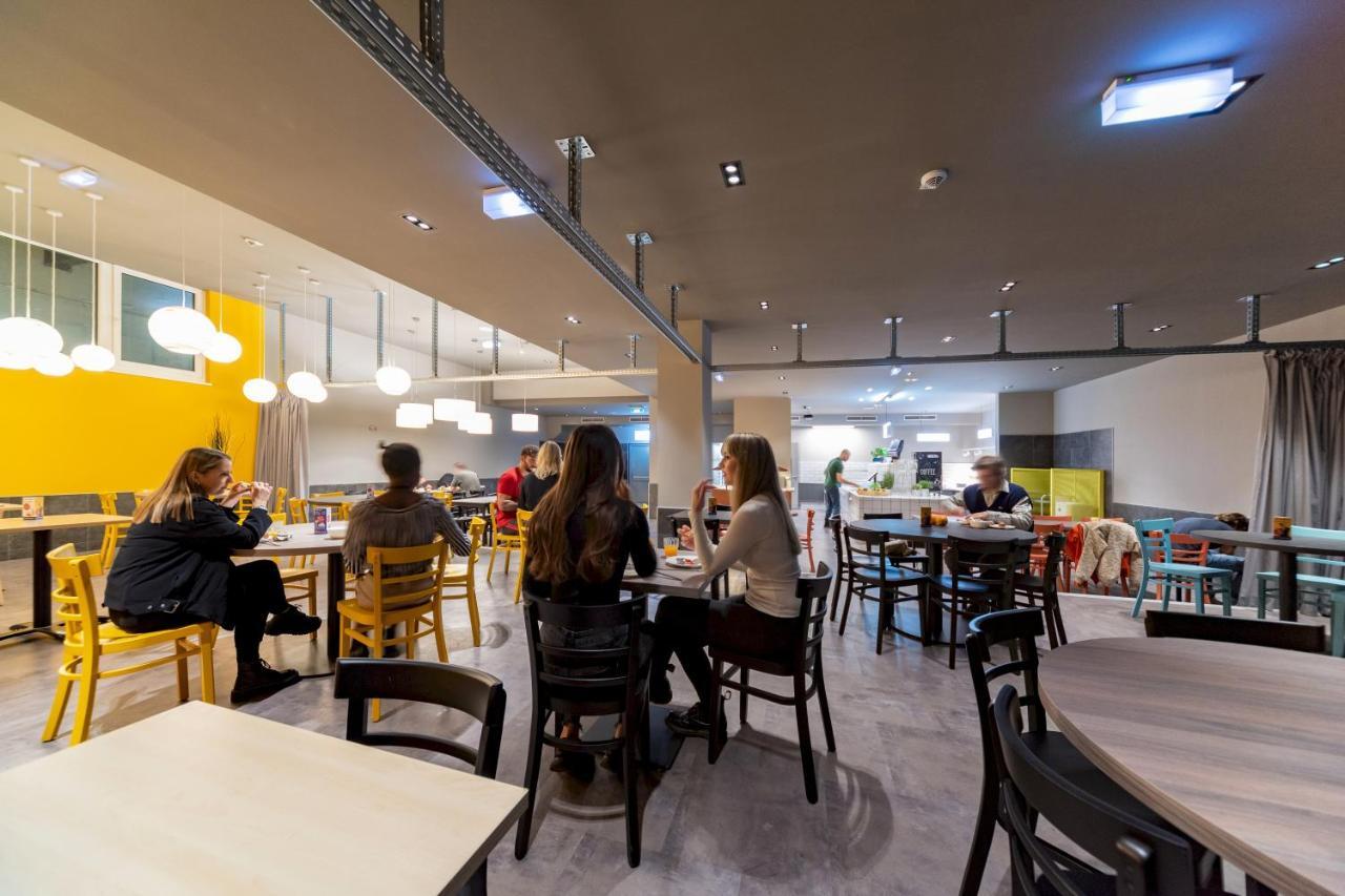 A&O Graz Hauptbahnhof Hostel Εξωτερικό φωτογραφία