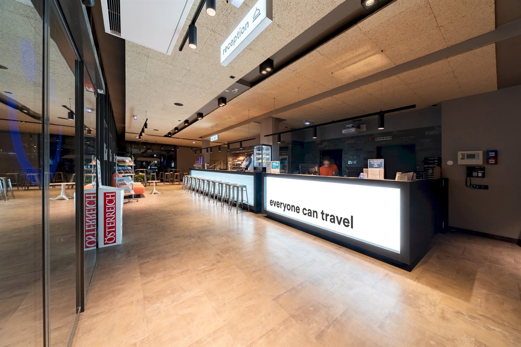 A&O Graz Hauptbahnhof Hostel Εξωτερικό φωτογραφία